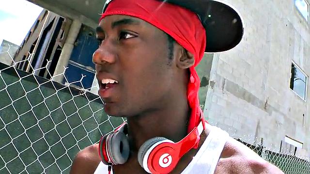 Black thug pulled and public fucked outdoor by white top