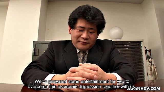 Petite babe was a great motivator for men