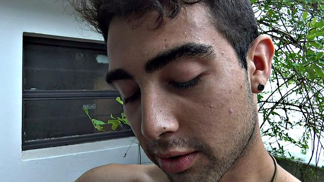 cameraman brings home a handsome stranger for raw gay hookup and hard anal