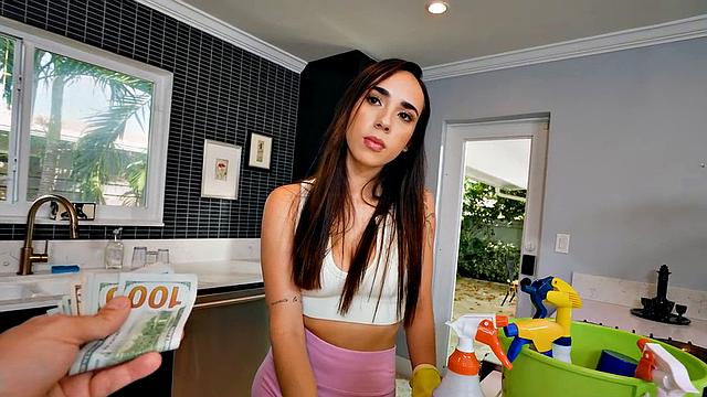 Stunning maid cockriding her boss