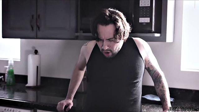 I'm gonna cum in your mouth!