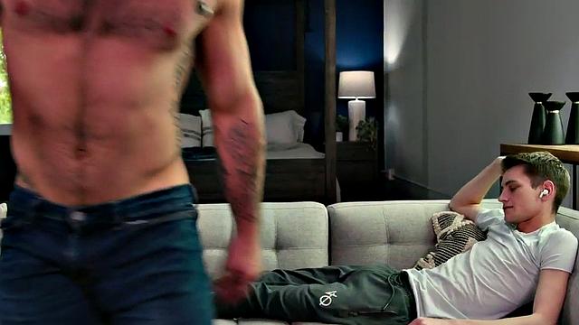 Tattooed stud barebacks skinny twink in ass after oral