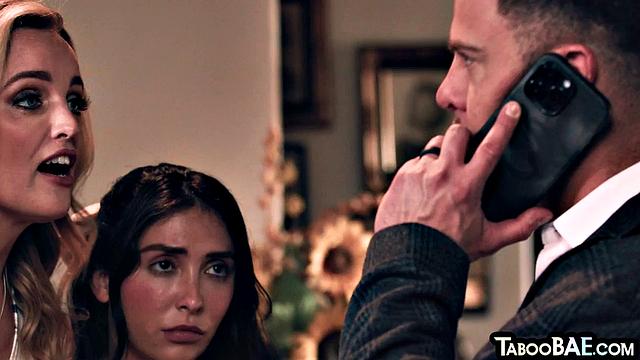 Horny big sluts pussysmashed in 3some