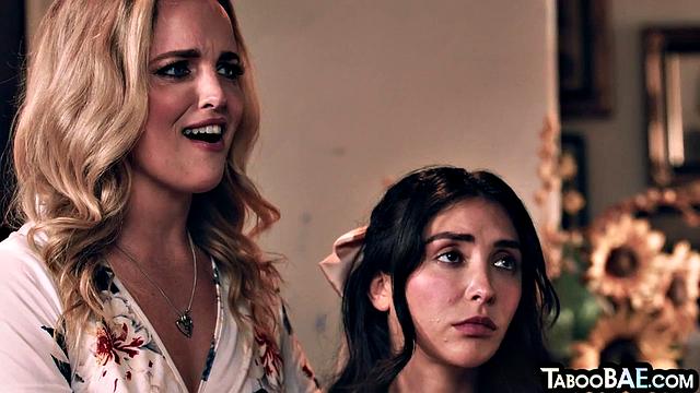 Horny big sluts pussysmashed in 3some