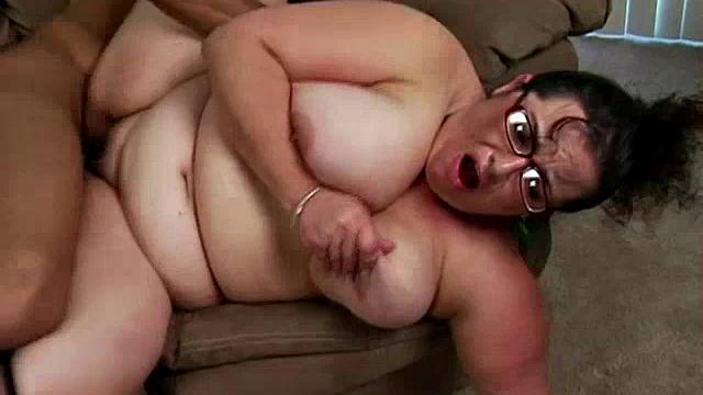 Nerdy BBW Shianna Doggy Style Fucked