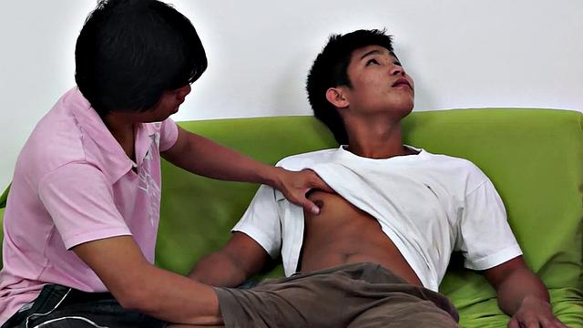 Cumming Nippon amateur assfucked in bareback