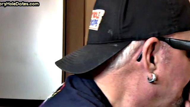 Gloryhole DILF sucks cock in closeup homemade sex