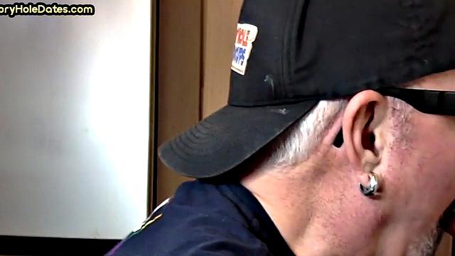 Gloryhole DILF sucks cock in closeup homemade sex