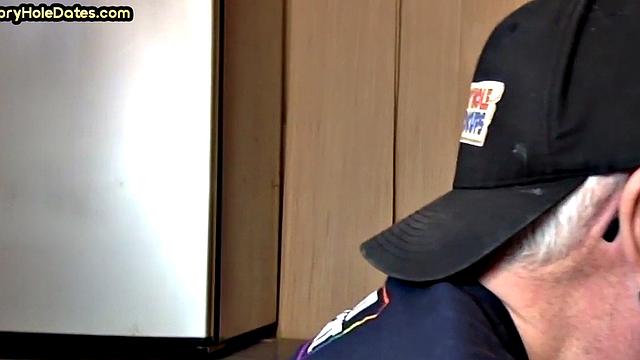 Gloryhole DILF sucks cock in closeup homemade sex