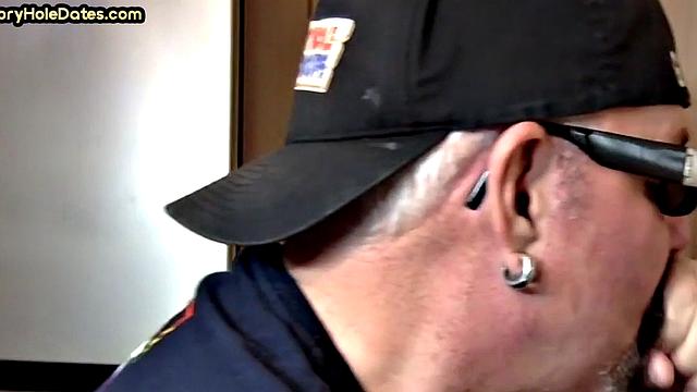 Gloryhole DILF sucks cock in closeup homemade sex