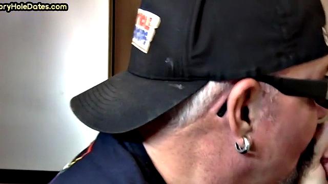 Gloryhole DILF sucks cock in closeup homemade sex