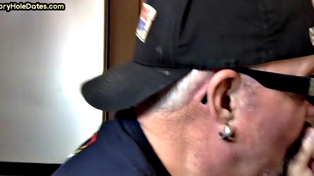 Gloryhole DILF sucks cock in closeup homemade sex