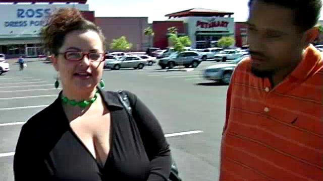 Busty BBW Shianna Has Goods