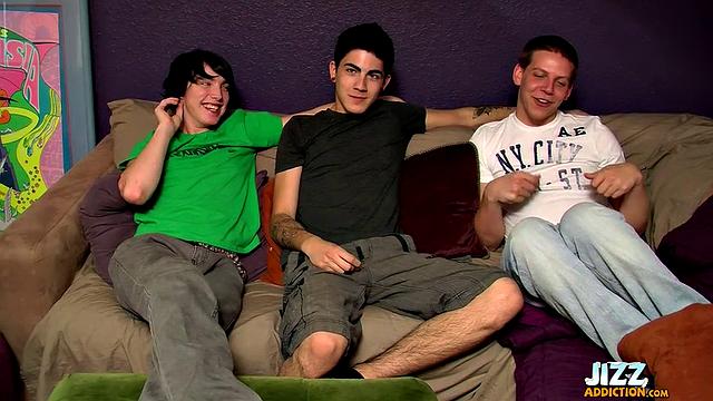 Blinx, Dustin Beeber & Rad Matthews in POV Threesome Boys Action