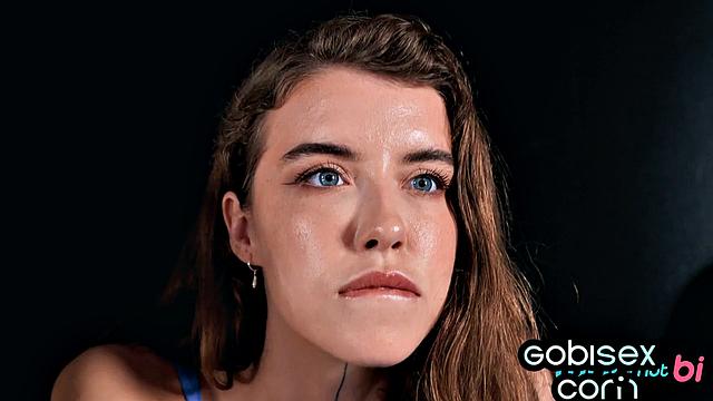 Insatiable bi handling two cocks