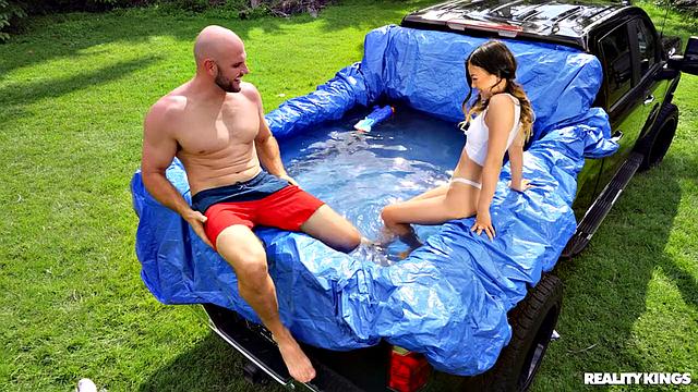 Lulu Wants Something Fresh