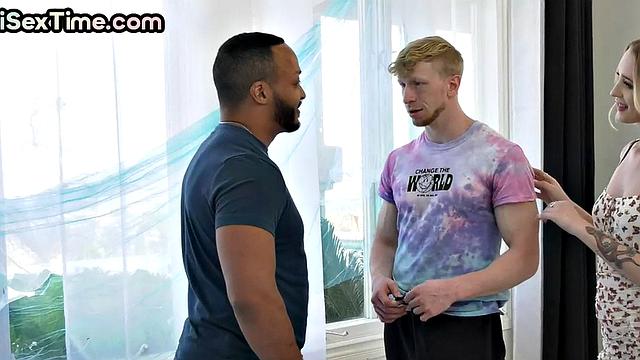 IR bisexual deepthroating 3some with her BFFs