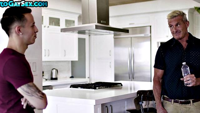 Gaydaddy rims and fingers stud asshole before cumshot.