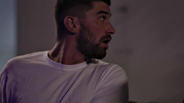 Trans beauty sucking before with boyfriend