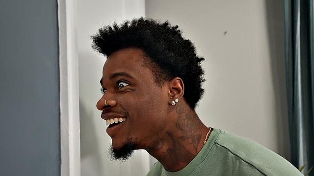 Bootylicious babe rammed by IR BF in hot affair