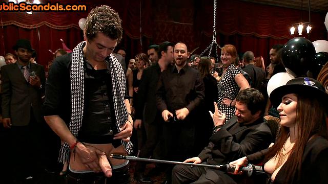 Public BDSM mature sub suffers electro by domina