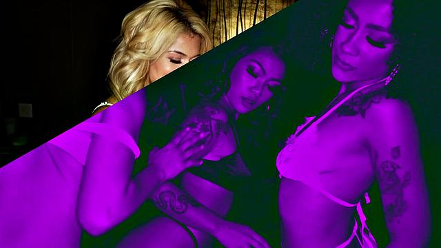 три татуированные милфы по очереди скачут и вылизывают сочные киски