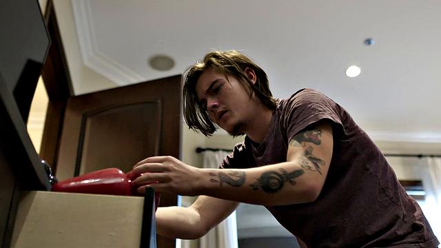 MOMMY'S BOY - Big Tits MILF Lauren Phillips Caught Stepson Investigating Her Sex Drawer