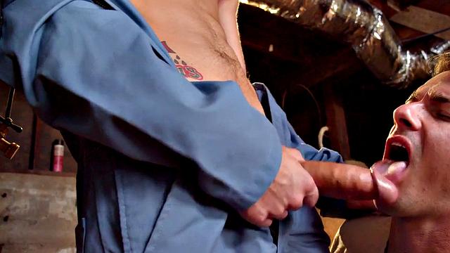 Cocksucking jock banging handyman until cumshot