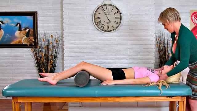 Sinful busty dyke MILF tribbing petite GF on massage table