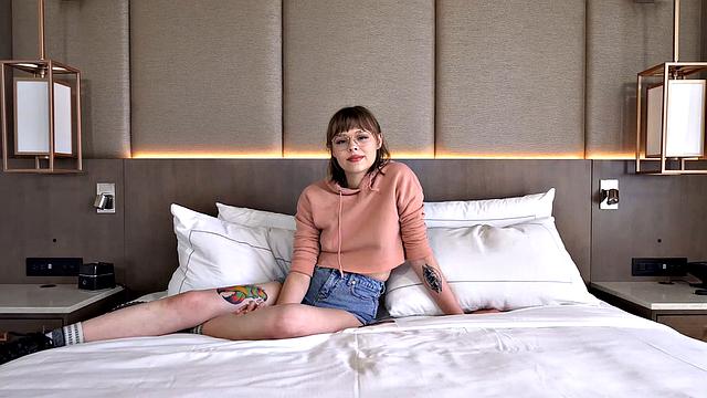 Private Casting X - Ellr Loveland - Gamer agrees to fuck