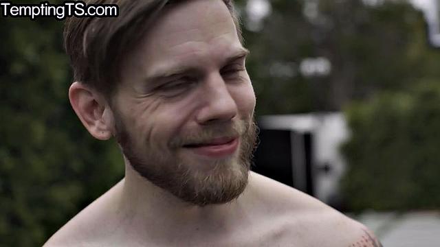 Cockhungry babe mouthfucked by lover