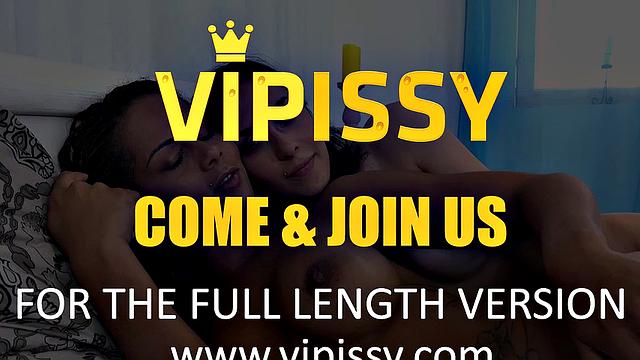 VIpissy - Czech babes enjoy vibrator during play