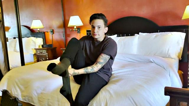 21yo MTF with tattoos enjoys foreplay with GF