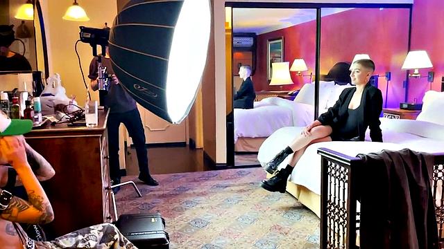 21yo MTF with tattoos enjoys foreplay with GF