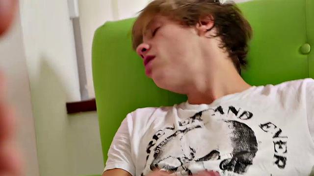 It's been a long day and Oscar gives Chase a nice foot massage.  Oscar gets horny and takes off Chase's socks and starts to suck his toes. Chase gets hard and removes his jeans, Oscar continues to suck his toes.