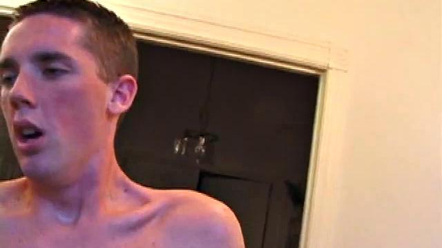 Кит и Лэнс занимаются горячим гей-сексом вместе