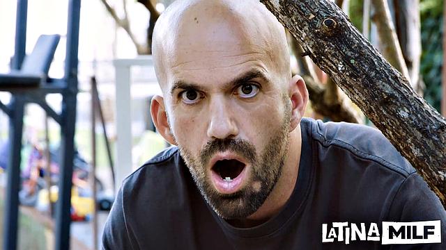 Sex Influencer Mariana Martix with her assistant