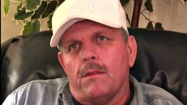 Стива разносит от жесткой дрочки и горячего финала