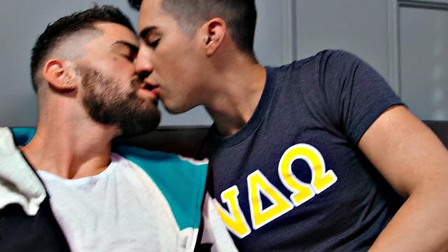 Inked college jock rides dick before doggystyled