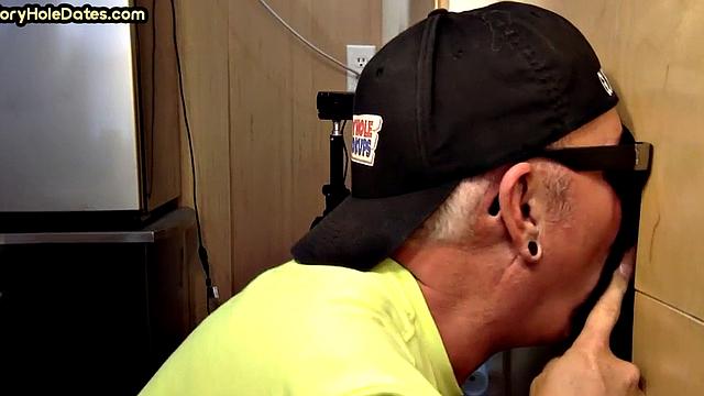 Amateur gloryhole deepthroats