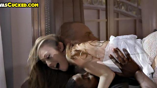 Old hubby watches wife in stockings get IR nailed