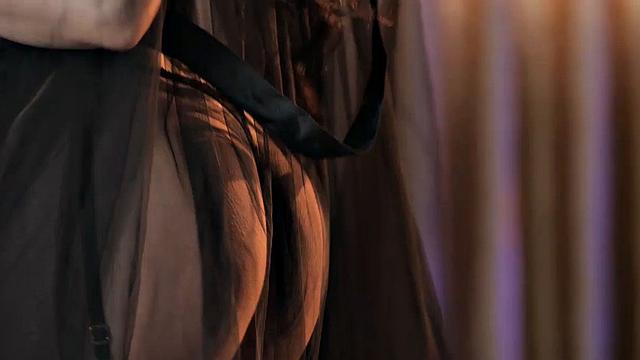 Glamorous Whitney Wright Fingering Herself in Sexy Lingerie