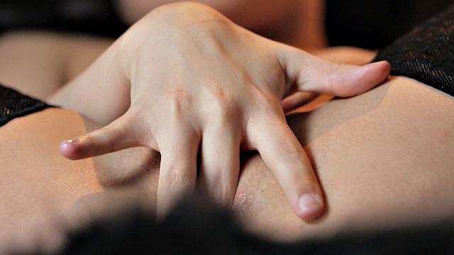 Glamorous Whitney Wright Fingering Herself in Sexy Lingerie