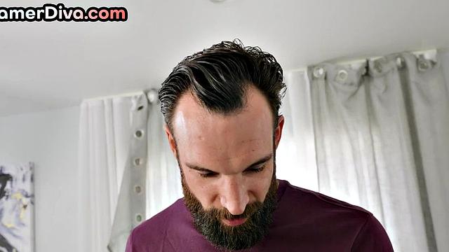 Ebony gamer babe sucks cock and gets rammed in threesome