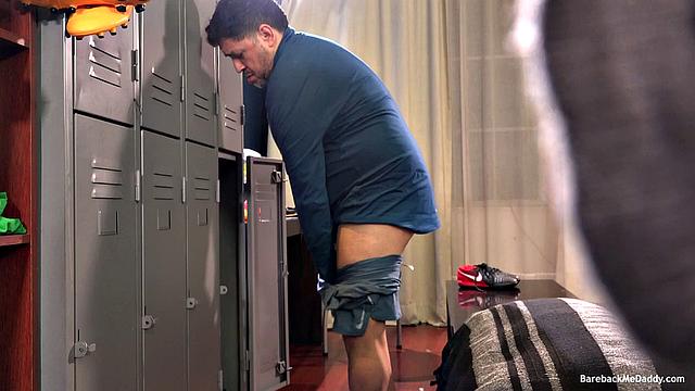 Ferdinand strips down and shows off in the locker room, like nobody's watching but everyone wishes they were