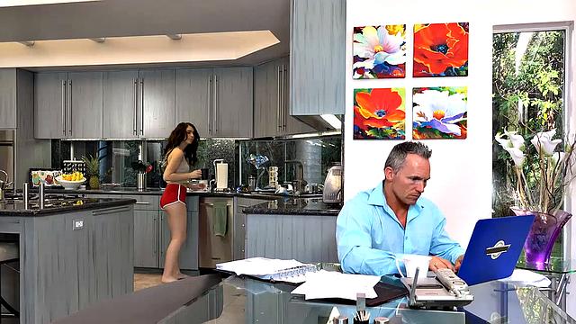 Joseline Kelly Knew Her Stepdad was Watching Her