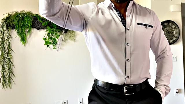 Hunk barebacking in interracial duo during pov sex