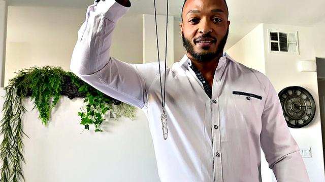 Hunk barebacking in interracial duo during pov sex