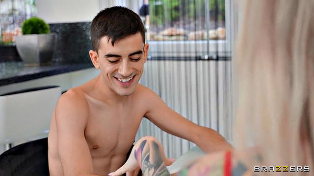 The Best Both Worlds