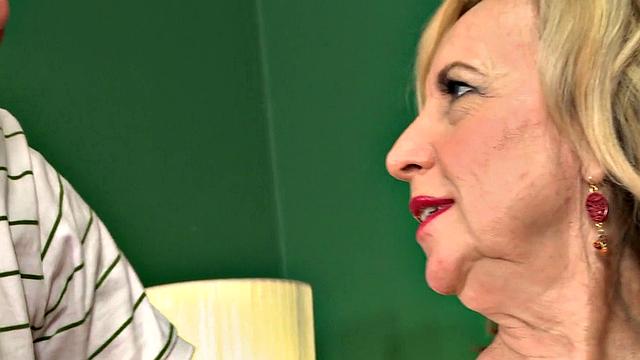 Daughter fucks good, but mom better